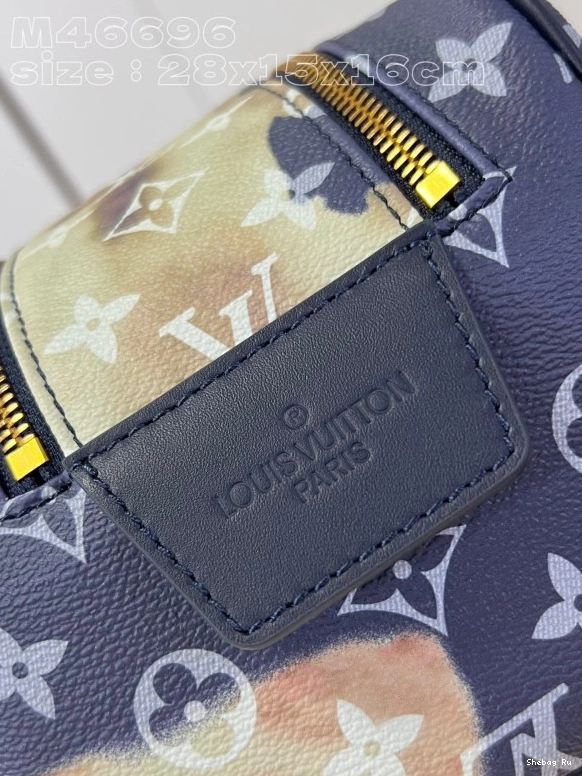 LOUIS DOPP POUCH VUITTON KIT TOILET 0724